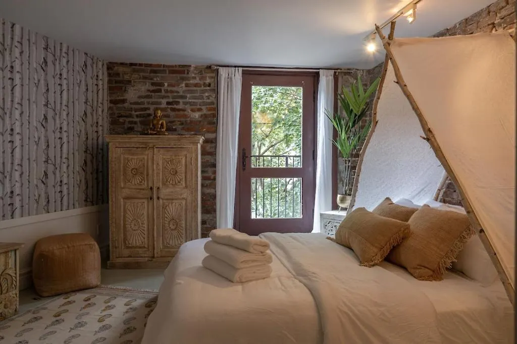 Holiday home Exclusive 6 Bed, 6 Bath Residence In Old Montreal