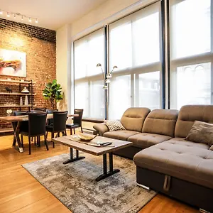 Elegant 1 Bedroom In Old Port - 202 Montreal