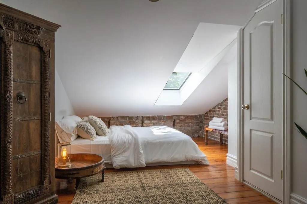 Exclusive 6 Bed, 6 Bath Residence In Old Montreal 0*,